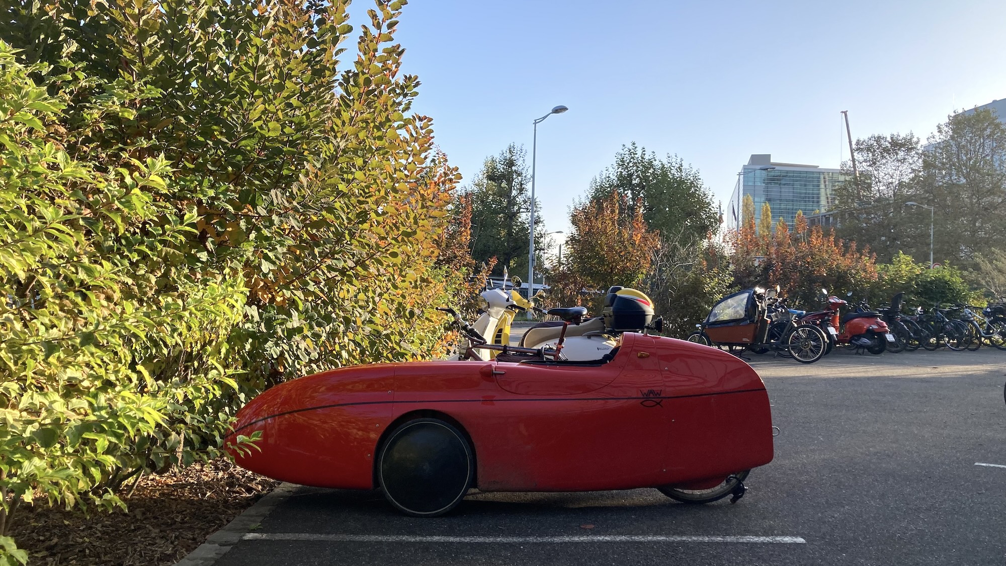 velomobile-waw-371-parque-Basel-Novartis-Campus