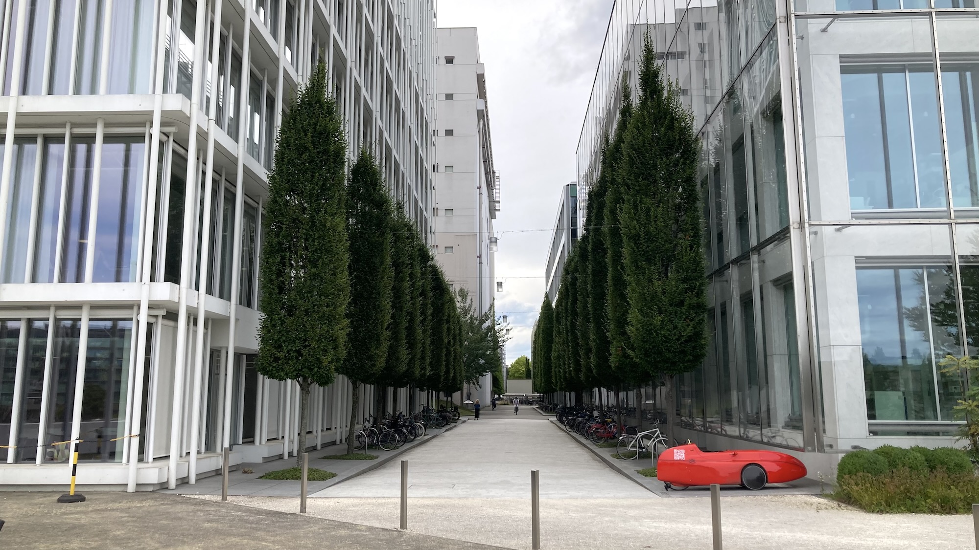velomobile-waw-371-parque-Novartis-Campus-D