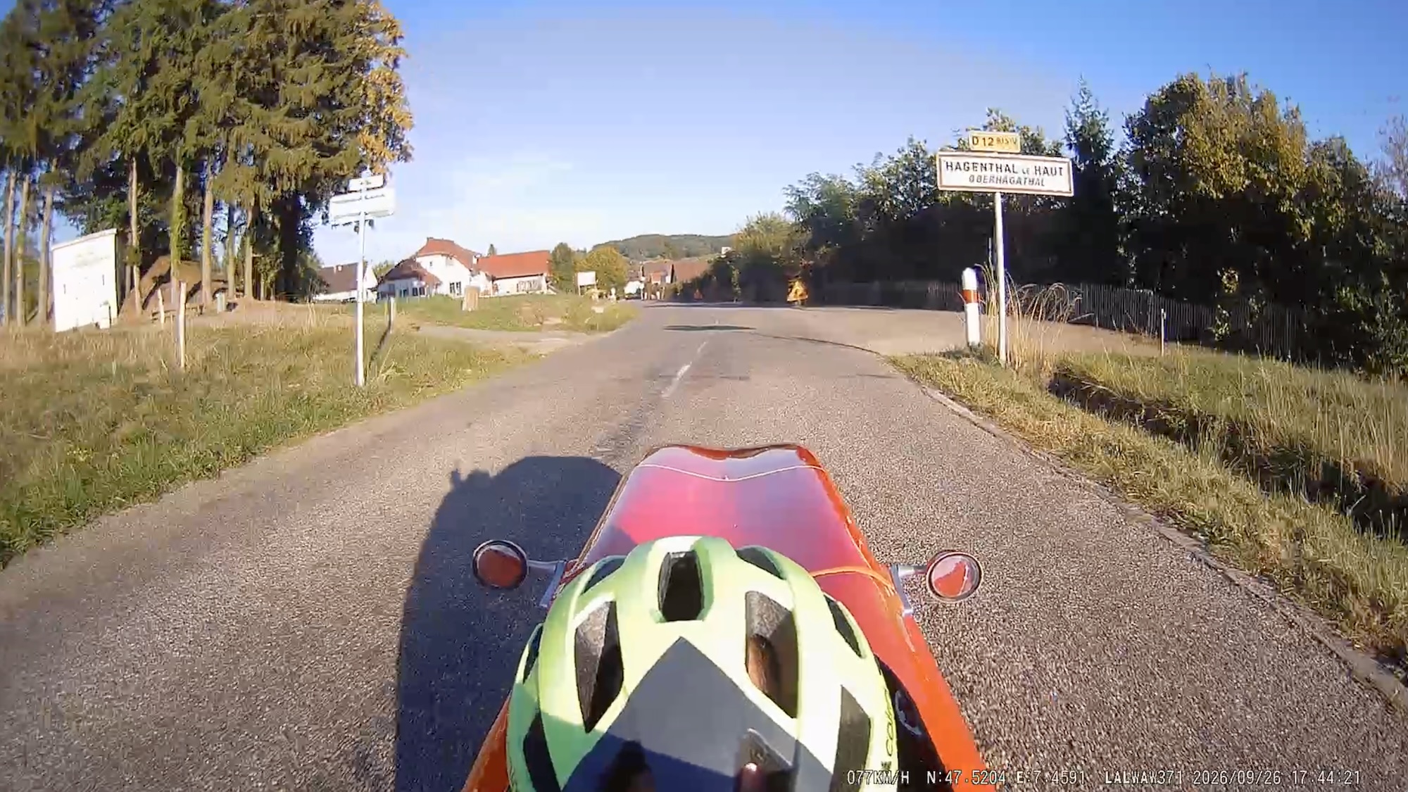 velomobile-waw-371-entree-Hagenthal-le-Haut