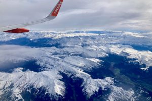 Survol des Alpes.