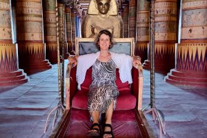 Visite des studios Atlas, où de nombreux films ont été tournés, comme « Astérix & Obélix : Mission Cléopâtre », « Game of Thrones », « Gladiator » ou encore « Kingdom of Heaven ».